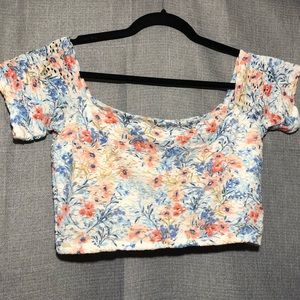 Hollister Crop Top